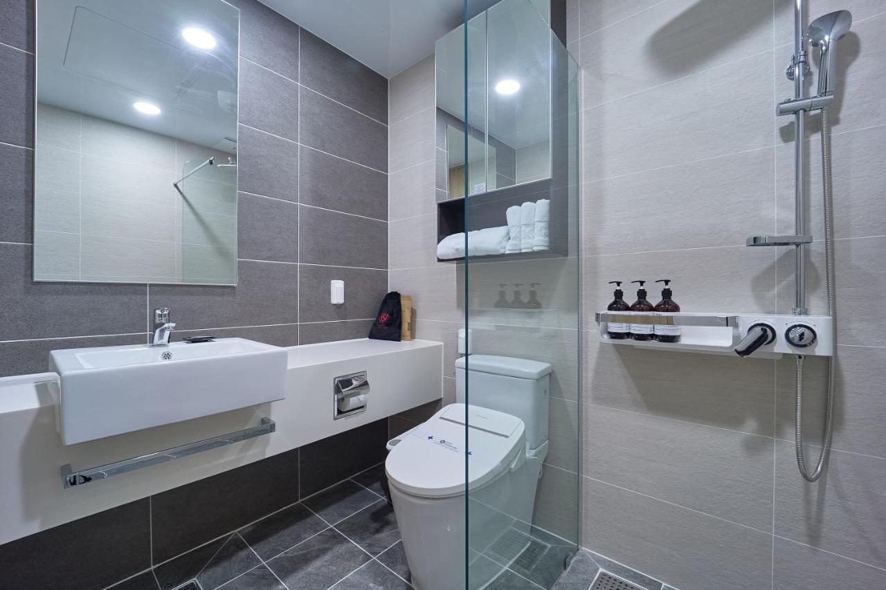 Jeonju Signature Hotel Buitenkant foto